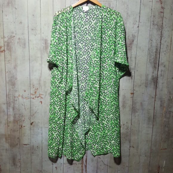 Lularoe Monroe cover up - Picture 1 of 3